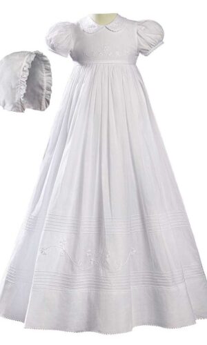 Girls 32? White Cotton Short Sleeve Christening Baptism Gown with Floral Shamrock Embroidery
